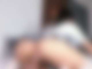 Live cam show with AmyColmann - Facial Piercings on camwithhim.com