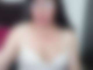 Live cam show with GraceMaturemilf - Mature on pussylord.com