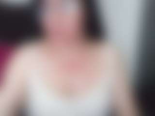 Live cam show with GraceMaturemilf - Domination on Pornisteam.com