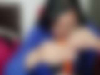 Live cam show with GraceMaturemilf - Normal on Cam Slut