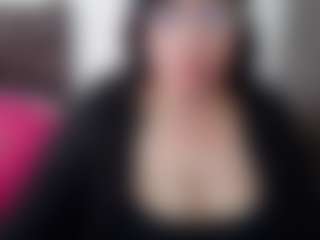 GraceMaturemilf MILF webcam performer live streaming