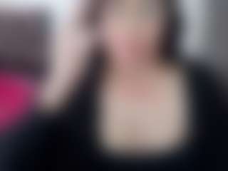 GraceMaturemilf MILF webcam performer live streaming