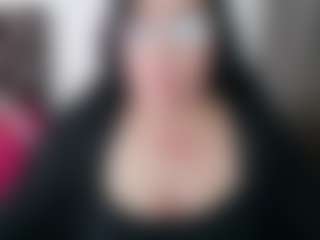 Live cam show with GraceMaturemilf - Camel Toe on Dare Cams