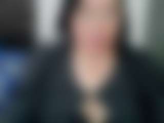 Live cam show with GraceMaturemilf - Normal on CamwithHer