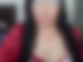 Live cam show with GraceMaturemilf - Small Tits on Camsoda