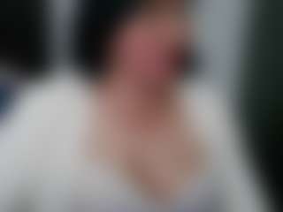 Live cam show with GraceMaturemilf - Tattoos Mature on xxxlivecams.org