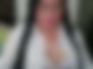 Live cam show with GraceMaturemilf - Domination on Hubzter Live