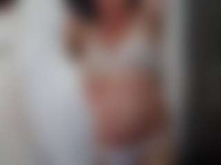 GraceMaturemilf MILF webcam performer live streaming