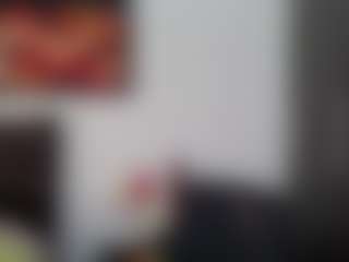 Live cam show with GraceMaturemilf - Smoking on Soda Cam