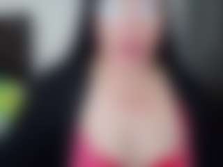 Live cam show with GraceMaturemilf - Double Penetration on pussylord.com