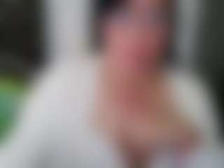 Live cam show with GraceMaturemilf - White MILF on Camsoda | colombia