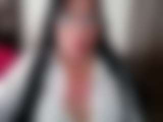 Live cam show with GraceMaturemilf - Normal on camwithhim.com