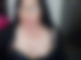 Live cam show with GraceMaturemilf - Mature on Camsoda