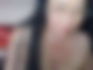 Live cam show with GraceMaturemilf - Fingering MILF on slutload