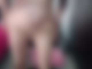 Live cam show with GraceMaturemilf - Double Penetration on slutload