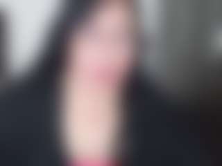 Live cam show with GraceMaturemilf - Small Tits on Camiplay Live