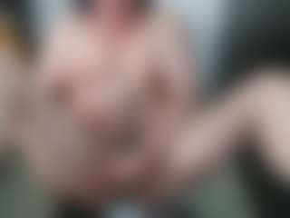 GraceMaturemilf MILF webcam performer live streaming