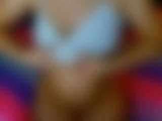 Live cam show with lizziesweets - Moaning on Cam Slut
