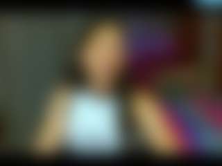 Live cam show with lizziesweets - Moaning on intimatelivegirls.com