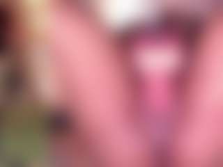 Live cam show with NinaCapelli - Black on EXY