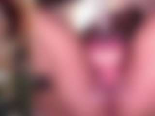 Live cam show with NinaCapelli - Ebony on googirlz | colombia