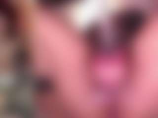 Live cam show with NinaCapelli - Teen (18+) on instabang