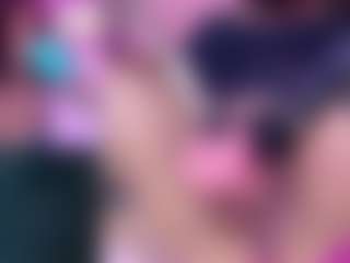 Live cam show with NinaCapelli - Facial on Mixed Magazine Live