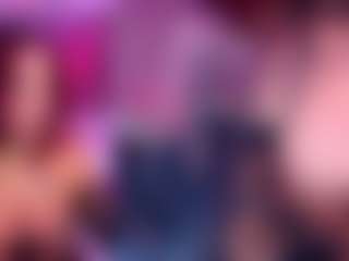 Live cam show with NinaCapelli - Ebony Petite on intimatelivegirls.com