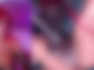 Live cam show with NinaCapelli - Facial on Camsoda
