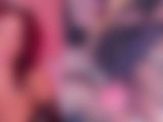 Live cam show with NinaCapelli - Middle Aged on WildCum