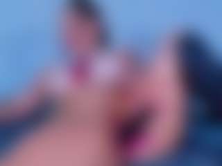 Live cam show with ReinaChloe - BBW on thefappeningchat.com