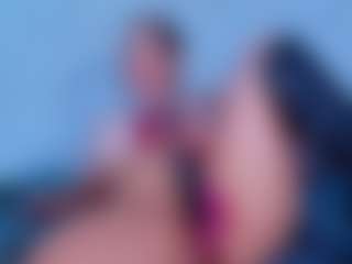 Live cam show with ReinaChloe - Cum on SpankPalCams