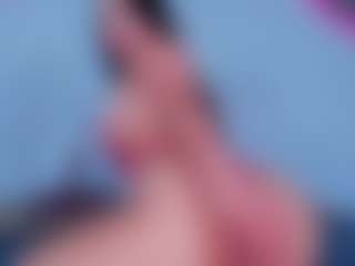 ReinaChloe's Live Sex Cam Show