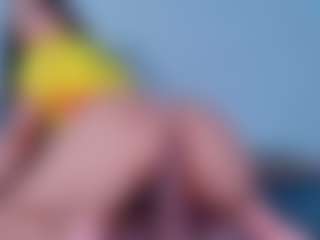 ReinaChloe's Live Sex Cam Show