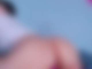 Live cam show with ReinaChloe - Role Play on StripNow