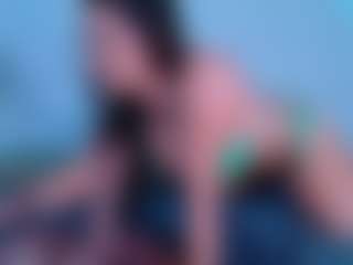 Live cam show with ReinaChloe - Role Play on AdultVida.com