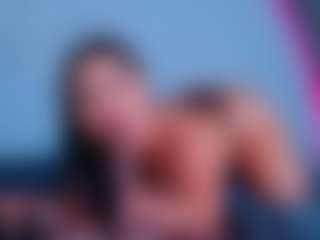 ReinaChloe's Live Sex Cam Show