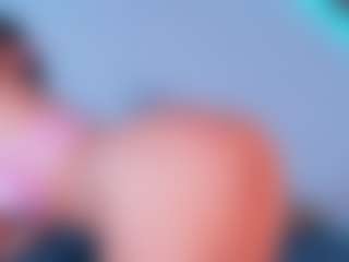 ReinaChloe's Live Sex Cam Show