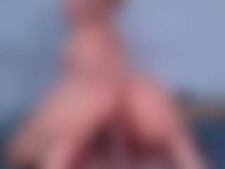 ReinaChloe's Live Sex Cam Show