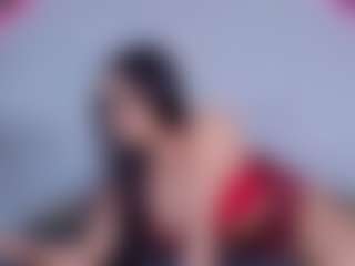 ReinaChloe's Live Sex Cam Show