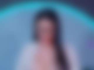 ReinaChloe's Live Sex Cam Show