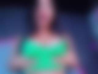 ReinaChloe's Live Sex Cam Show