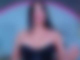 ReinaChloe's Live Sex Cam Show