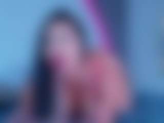 ReinaChloe's Live Sex Cam Show
