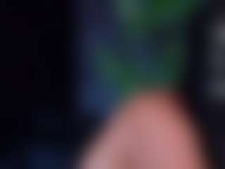 ReinaChloe's Live Sex Cam Show