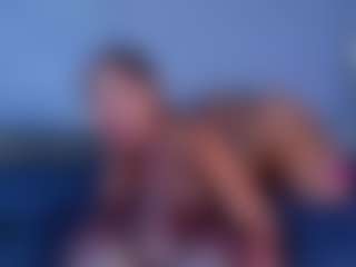 ReinaChloe's Live Sex Cam Show