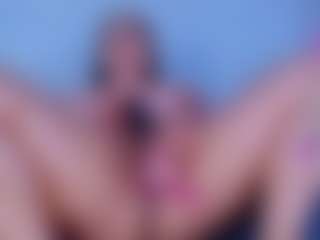 Live cam show with ReinaChloe - Role Play on Camsoda