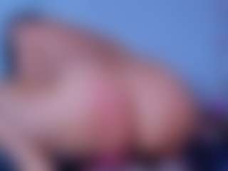 Live cam show with ReinaChloe - Big Tits on fapnchat