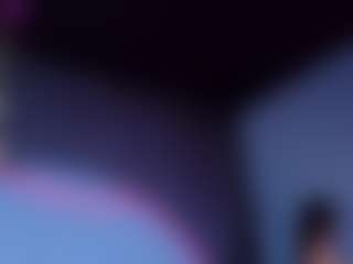 Live cam show with ReinaChloe - Normal on livesuperchat.net
