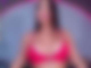 ReinaChloe's Live Sex Cam Show